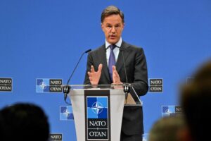 Rusia ia în calcul desfășurarea de arme nucleare în spațiu, avertizează Mark Rutte. Măsura ar putea activa Articolul 5, valabil și în afara Terrei