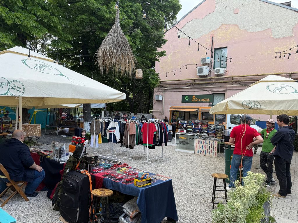 Ce faci în weekend în București? Poți vizita Târgul Colecționarului pentru comori nostalgice și colecții rare