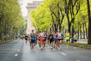 Bucharest Half Marathon unește peste 10.000 de oameni dedicați sportului. Laurențiu Mihai, project manager: „Evenimentul e dedicat tuturor pentru că are distanțe accesibile”