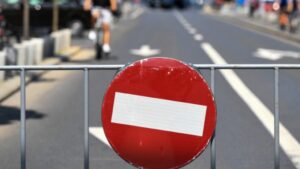 Weekend-ul vine cu restricții de trafic. Pentru Bd. Libertății din București și Autostrada Soarelui, poliția recomandă rute alternative