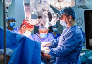 Performanțe deosebite în transplantul hepatic de la donator viu, la Spitalul Clinic SANADOR