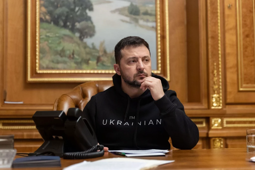 Zelenski spune că forțele ucrainene au recucerit satul Andriivka din regiunea Sumî. Rusia își intensifică ofensiva în regiunile estice Donețk