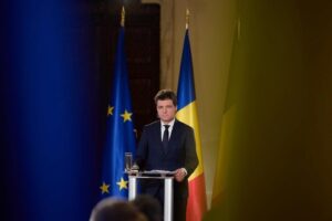 Noua Democrativă se naște greu: Nicușor Dan nu găsește consens politic și pleacă în vizite externe