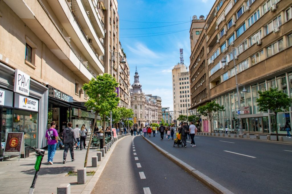 „Străzi Deschise – București” revine în weekend pe Calea Victoriei, în Cotroceni și în Sectorul 3. La ce evenimente poți să mergi