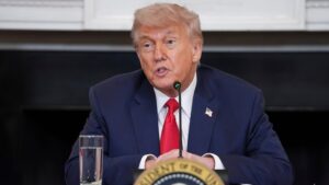Trump spune că este deschis unei împăcări cu Elon Musk: „Foarte drăguț că și-a cerut scuze. Trebuie să punem țara pe picioare”