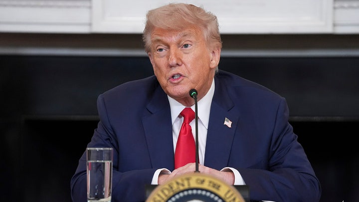 Trump spune că este deschis unei împăcări cu Elon Musk: „Foarte drăguț că și-a cerut scuze. Trebuie să punem țara pe picioare”