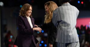 Trump le acuză pe Oprah și Beyoncé de corupție electorală. Președintele susține că au fost plătite ilegal de Partidul Democrat în campania Kamalei Harris din 2024