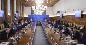 Guvernul vorbește despre eficiență și performanță economică, dar fără rezultate. Cristian Hostiuc: „Vom ajunge într-un an ca numai plata dobânzilor să reprezinte deficitul bugetar”