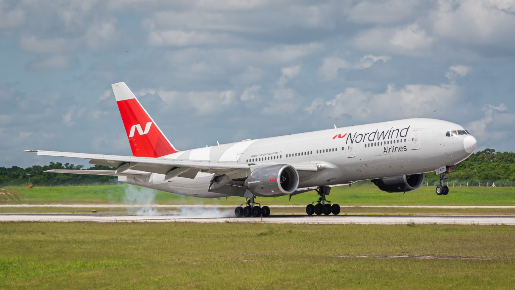 Rusia lansează astăzi primele zboruri directe către Coreea de Nord după aproape 30 de ani. Biletele s-au vândut rapid