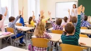 Ministerul Educației a pus în dezbatere noile reguli de comasare a școlilor. Radu Szekely: „Sunt măsuri care nu pot duce la o reformă în sensul creșterii calității”