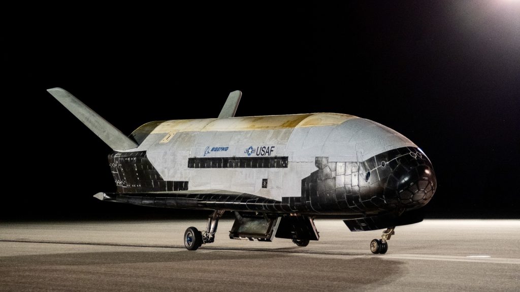 SpaceX a lansat avionul spațial X-37B al Forțelor Spațiale în cea de-a opta misiune