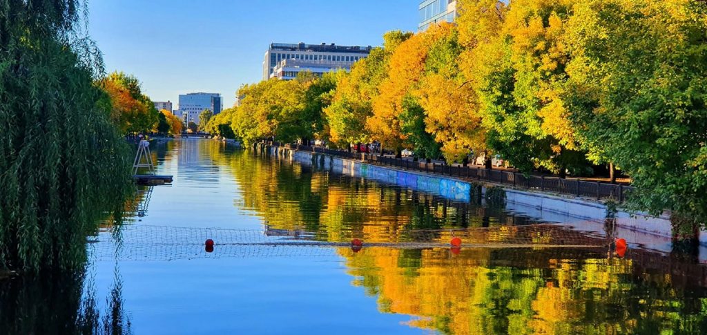 Săptămâna începe cu ploi și caniculă în regiunile sudice ale țării. Ce temperaturi te așteaptă în weekend