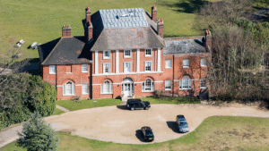 Prințul William și Prințesa Kate se mută în „căminul pentru totdeauna”. Forest Lodge are o istorie impresionantă de peste 320 de ani