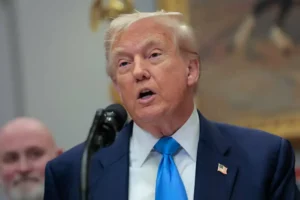 Trump a concediat șefa uneia dintre cele mai importante instituții economice ale Statelor Unite: „De ce ar trebui cineva să aibă încredere în cifre? Le-a FALSIFICAT”